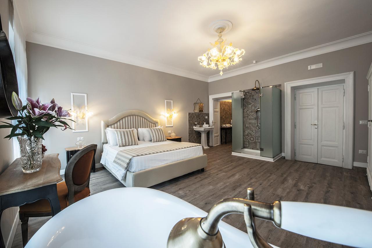 Babuino Grand Suite Luxury Rooms Rome Buitenkant foto