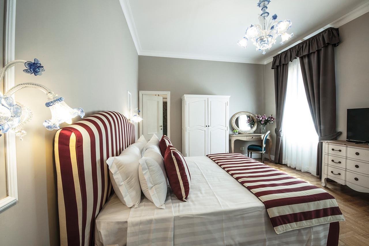 Babuino Grand Suite Luxury Rooms Rome Buitenkant foto